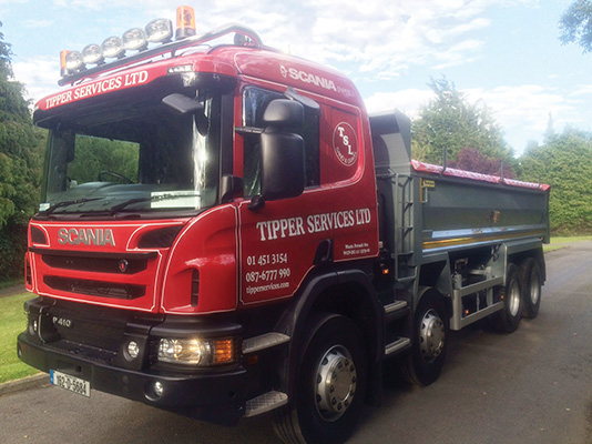 Tipper Services Ltd. boasts an outstanding track record in delivering construction materials.)